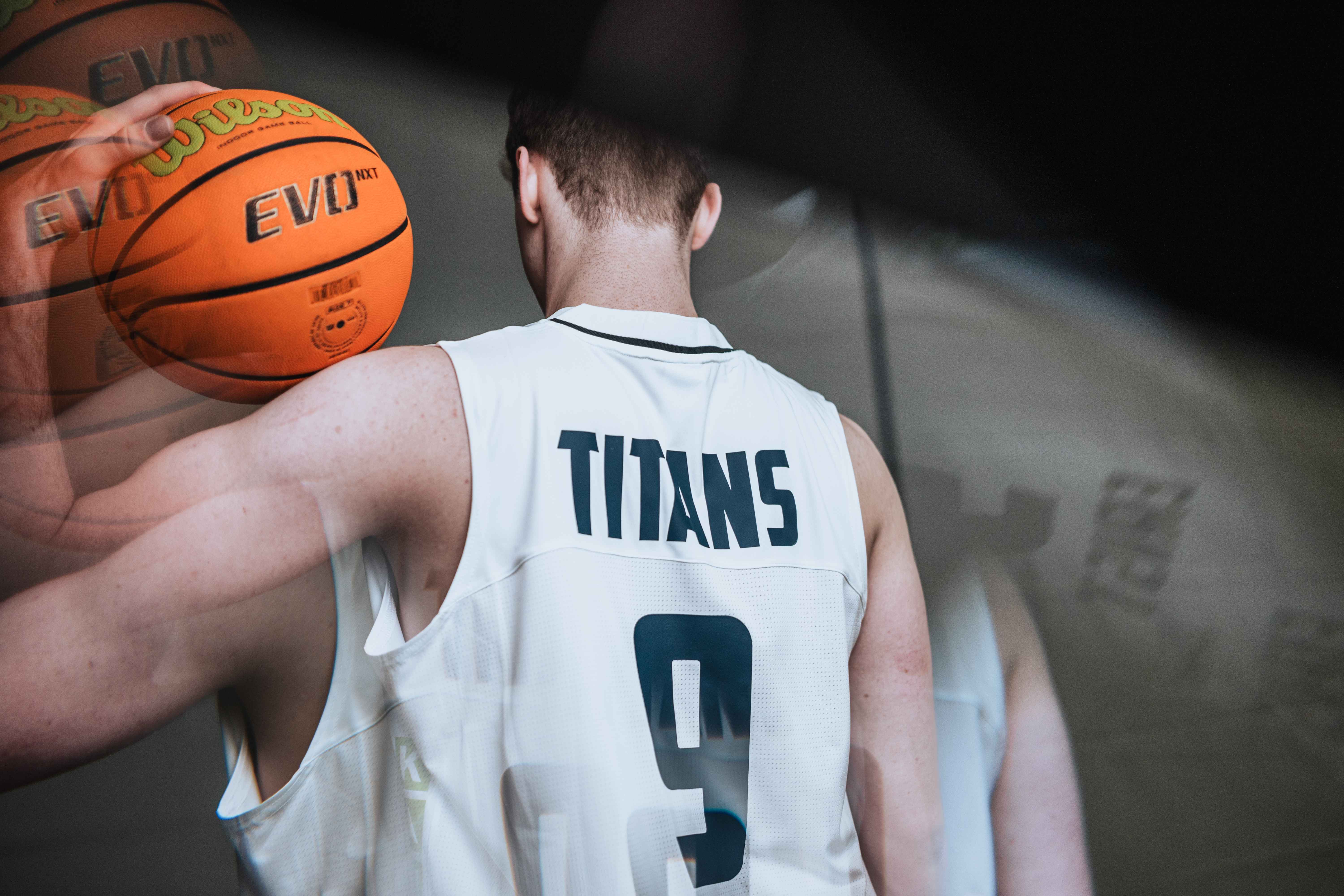 ProB: Von der Oberliga in die 1. Mannschaft: Titans verpflichten Jannis Ernst